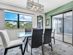 220 Lakeview Dr 308, Weston FL 33326