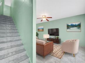 427 NW 84th Ter 427, Miami FL 33150