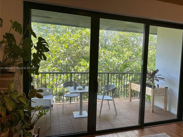 55 Ocean Lane Dr 4020, Key Biscayne FL 33149