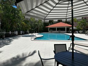 55 Ocean Lane Dr 4020, Key Biscayne FL 33149