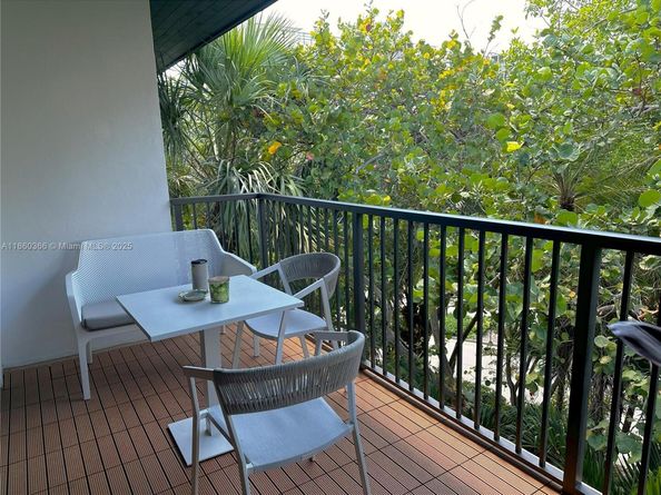 55 Ocean Lane Dr 4020, Key Biscayne FL 33149