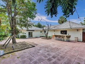 6731 SW 138th St, Palmetto Bay FL 33158