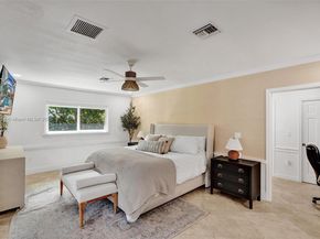 6731 SW 138th St, Palmetto Bay FL 33158