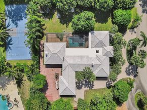 6731 SW 138th St, Palmetto Bay FL 33158