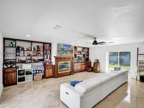 6731 SW 138th St, Palmetto Bay FL 33158