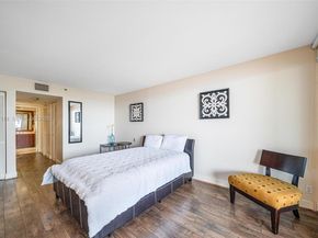 1717 N Bayshore Dr A1439, Miami FL 33132