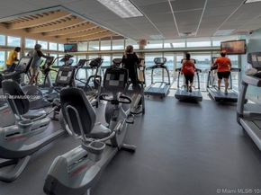 1717 N Bayshore Dr A1439, Miami FL 33132