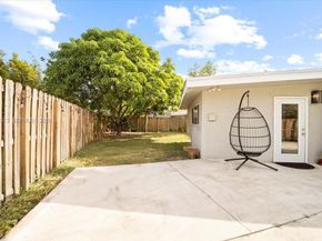 1864 SW 37th Ave, Fort Lauderdale FL 33312