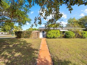 1864 SW 37th Ave, Fort Lauderdale FL 33312