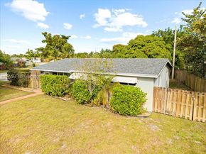 1864 SW 37th Ave, Fort Lauderdale FL 33312