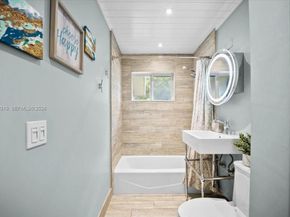 1864 SW 37th Ave, Fort Lauderdale FL 33312