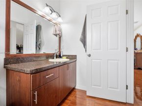2130 NW 66th St, Miami FL 33147