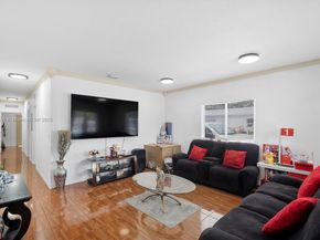 2130 NW 66th St, Miami FL 33147