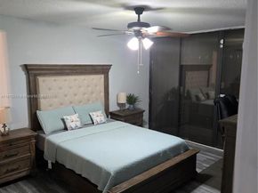 1609 Fairway Rd, Pembroke Pines FL 33026