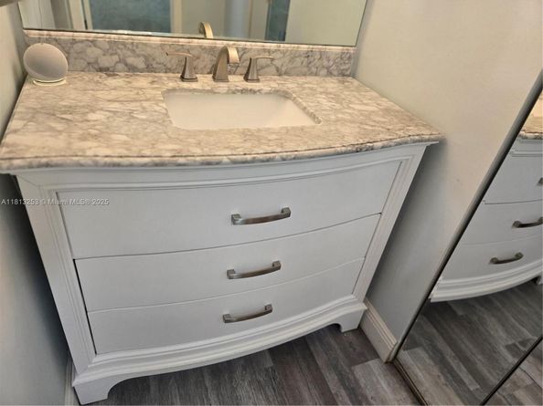 1609 Fairway Rd, Pembroke Pines FL 33026