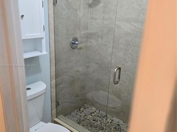 1609 Fairway Rd, Pembroke Pines FL 33026
