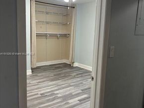 1609 Fairway Rd, Pembroke Pines FL 33026