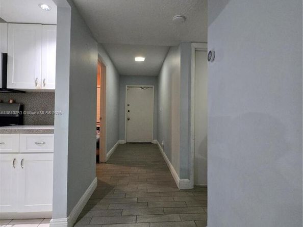 1609 Fairway Rd, Pembroke Pines FL 33026