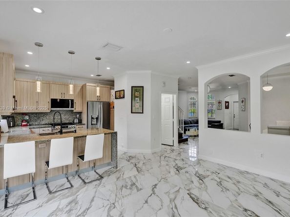 12758 SW 50th St, Miramar FL 33027