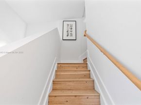 1076 NW 55th St, Miami FL 33127