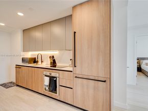580 72nd St 1708, Miami Beach FL 33141