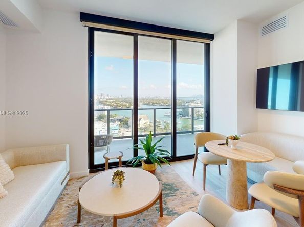 580 72nd St 1708, Miami Beach FL 33141