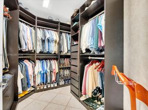 2000 Island Blvd 602, Aventura FL 33160