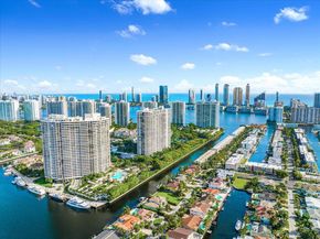 2000 Island Blvd 602, Aventura FL 33160