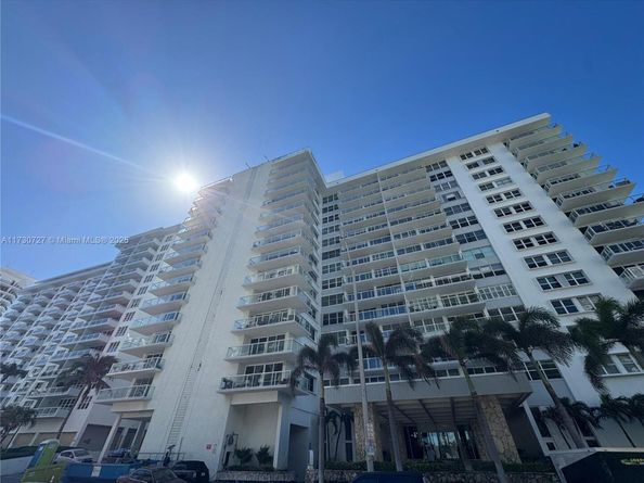 5750 Collins Ave 4F, Miami Beach FL 33140