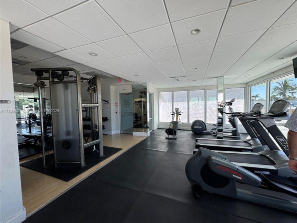 5750 Collins Ave 4F, Miami Beach FL 33140