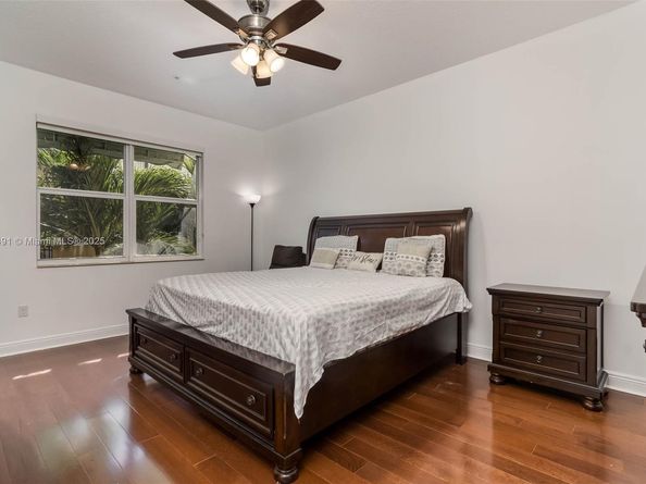 12448 NW 17th Mnr, Pembroke Pines FL 33028