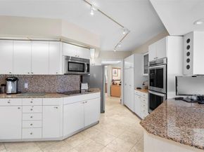 19667 Turnberry Way 3AB, Aventura FL 33180