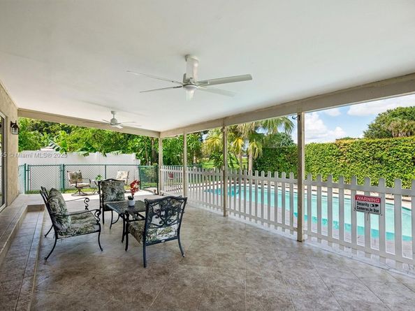 8271 Cassia Ter, Tamarac FL 33321