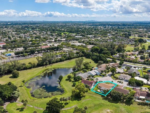8271 Cassia Ter, Tamarac FL 33321