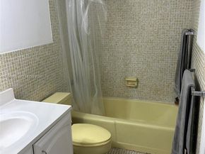 Undisclosed Address #A11950968, Miami Beach FL 33139