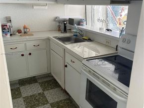 Undisclosed Address #A11950968, Miami Beach FL 33139