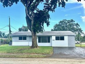2241 N 57th Way, Hollywood FL 33021