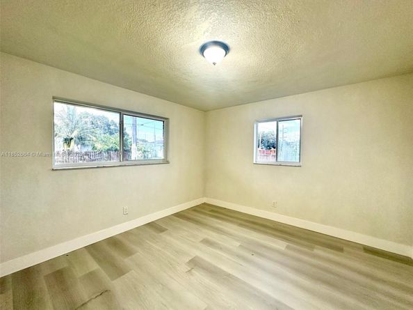 2241 N 57th Way, Hollywood FL 33021