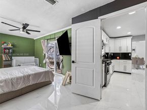 2050 NW 83rd Ave, Sunrise FL 33322