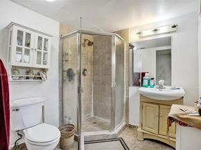 8660 SW 149th Ave 205, Miami FL 33193