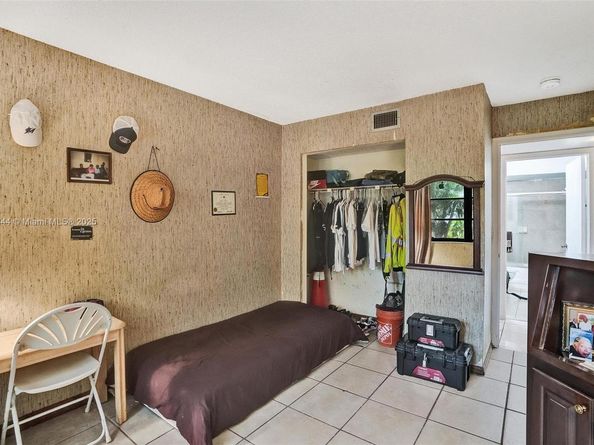 8660 SW 149th Ave 205, Miami FL 33193