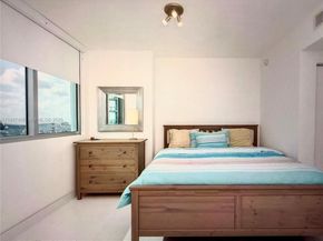 92 SW 3rd St 4309, Miami FL 33130