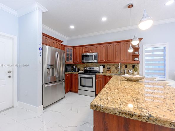18316 SW 145th Ave, Miami FL 33177