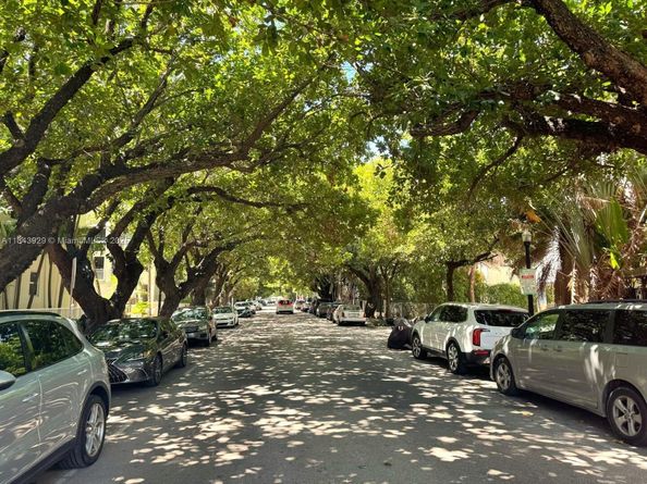 349 Meridian Ave B202, Miami Beach FL 33139