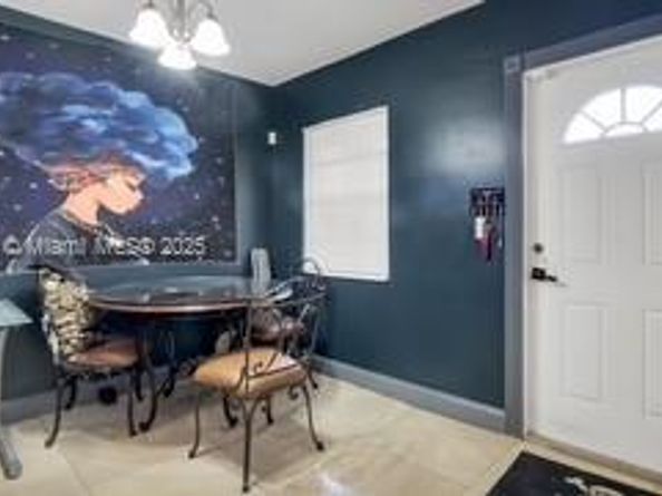 1041 NW 24th Ter, Fort Lauderdale FL 33311