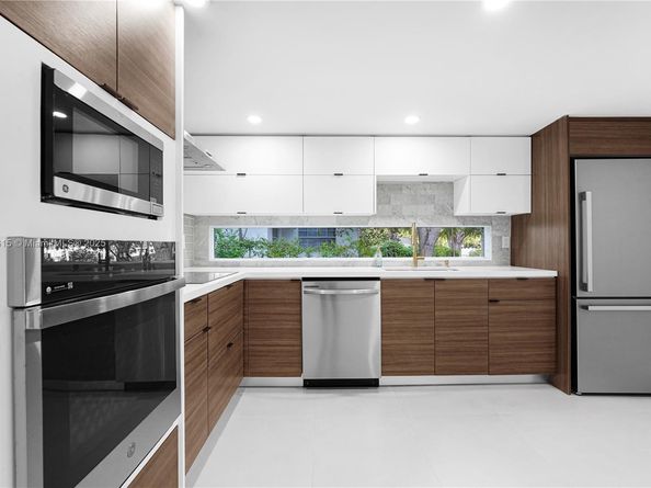 4520 NW 3rd Ave, Miami FL 33127