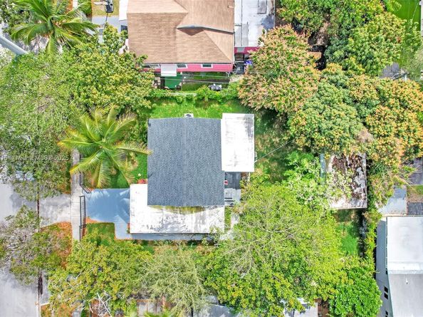 4520 NW 3rd Ave, Miami FL 33127