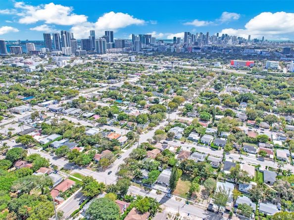4520 NW 3rd Ave, Miami FL 33127