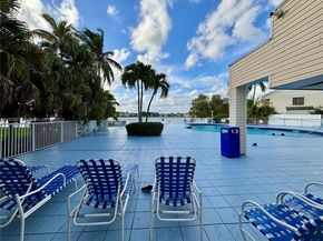 3405 NW 44th St 104, Oakland Park FL 33309