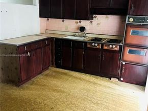 1612 NE 29th St, Pompano Beach FL 33064